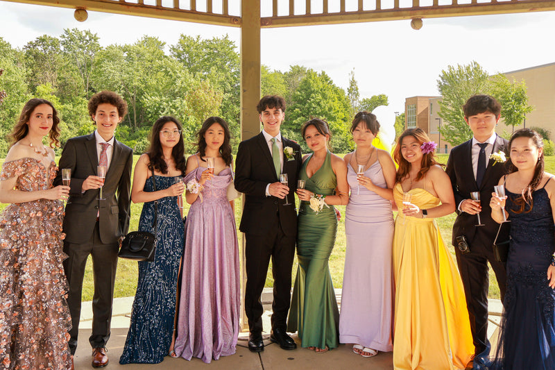 Toronto prom photography capturing students dressed in formal attire before the big night.
